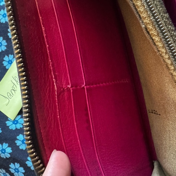 Fendi Floral and Ladybug Patterned Women's Zippy - Picture 5 of 10